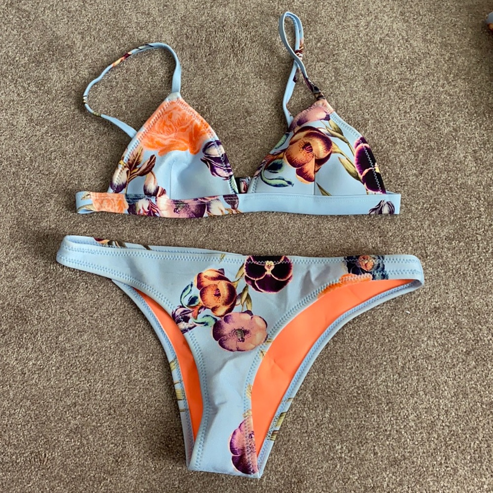 Triangl bikini